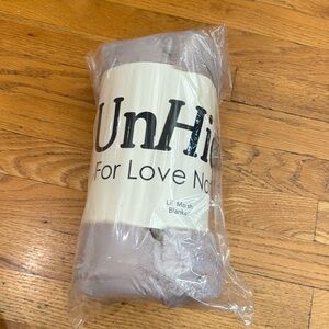 New Rose Unhide Lil Marsh' Small with Knob and Loop 50”x60”